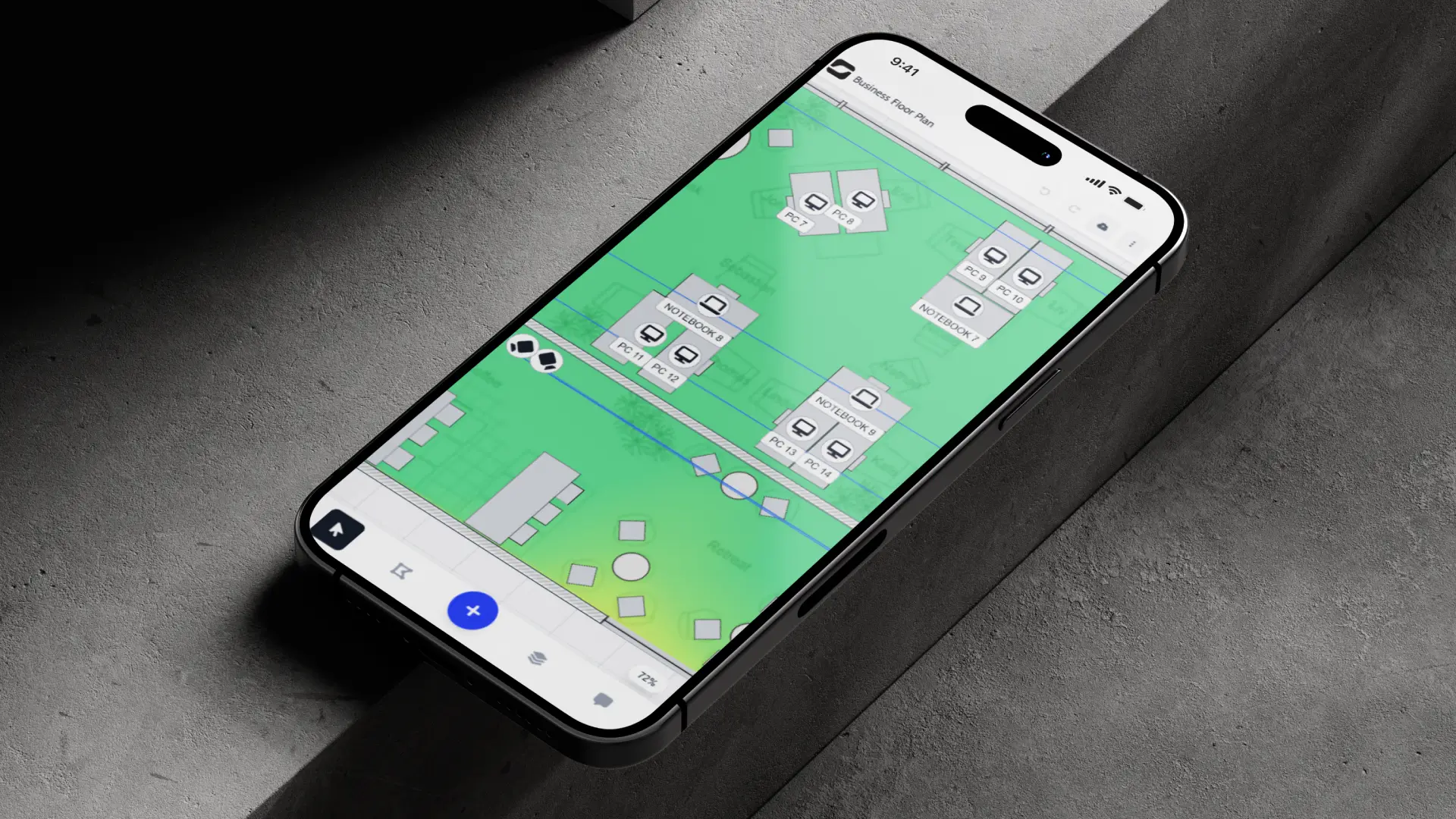 Um celular com o layout móvel do Strucit: a planta de um escritório com mapa de calor Wi-Fi, mesas e dispositivos, e a barra de ferramentas inferior com o botão de adicionar.